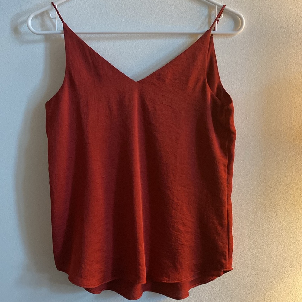 Red express top - Picture 4 of 4